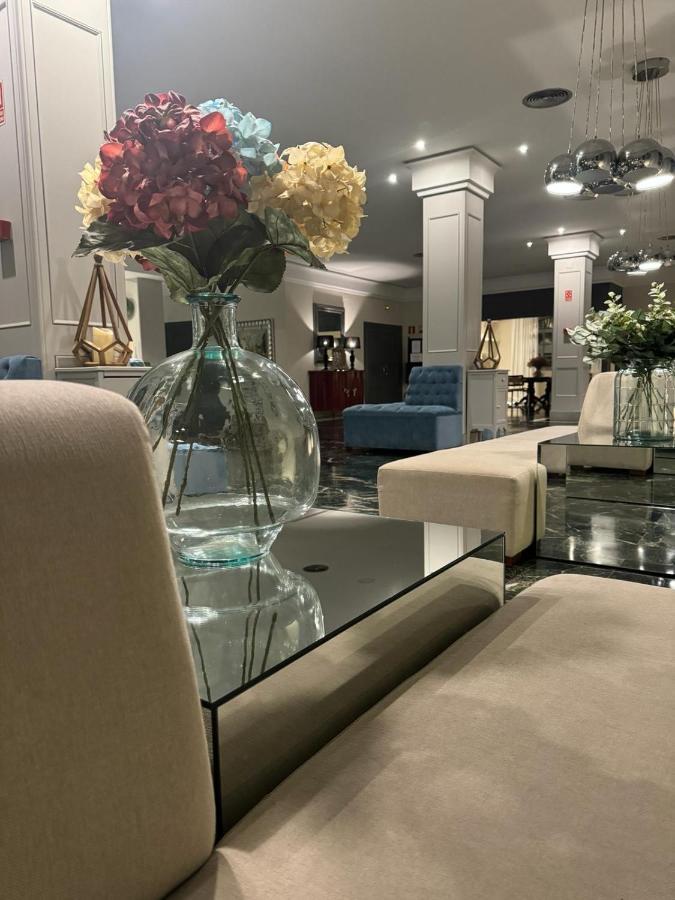 Hotel Rl Anibal 리나레스 외부 사진