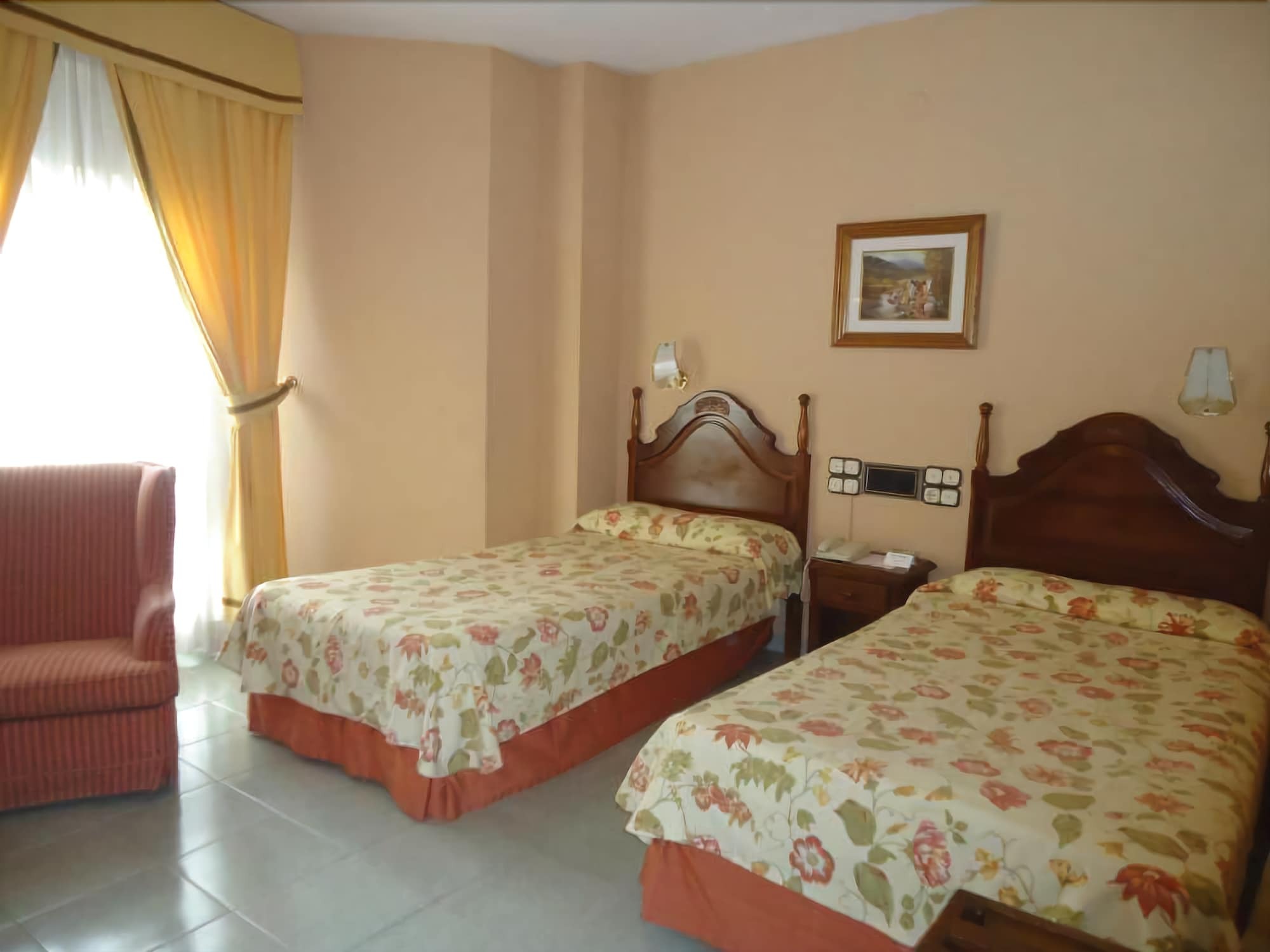 Hotel Rl Anibal 리나레스 외부 사진